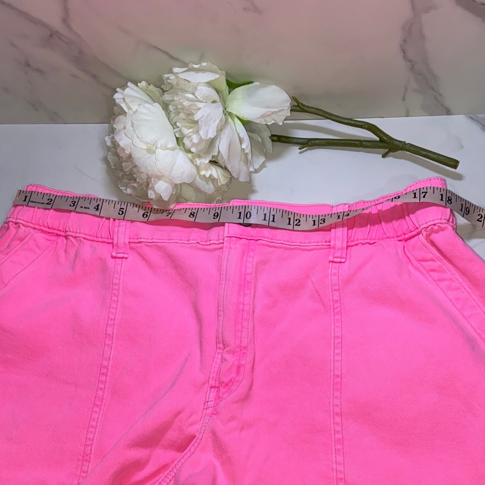 GAP High Rise Waist Neon Pink Women's Shorts Size XL - Picture 10 of 13